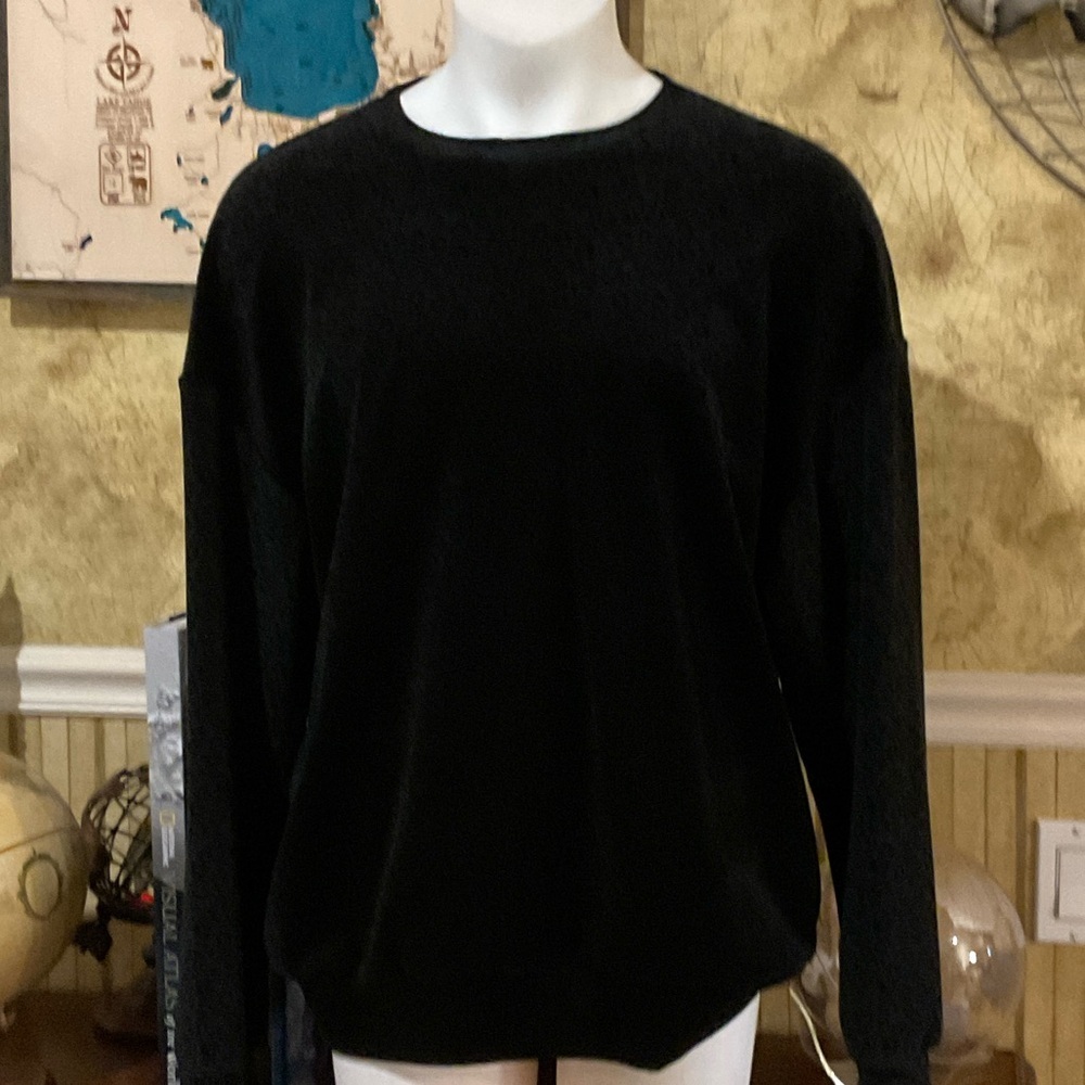 Men's Black Pullover Long Sleeve. NWOT. XXL Leopard print, crushed velvet feel